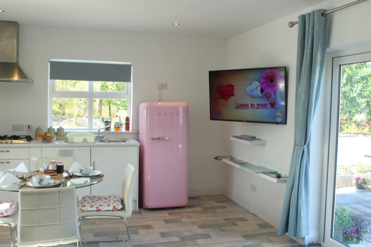 Bunlin Heights Self Catering Studio Милфорд Экстерьер фото