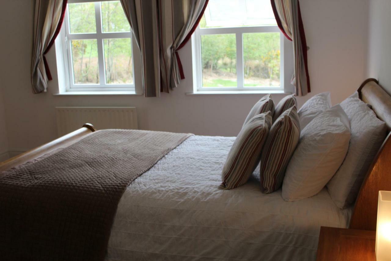 Bunlin Heights Self Catering Studio Милфорд Экстерьер фото