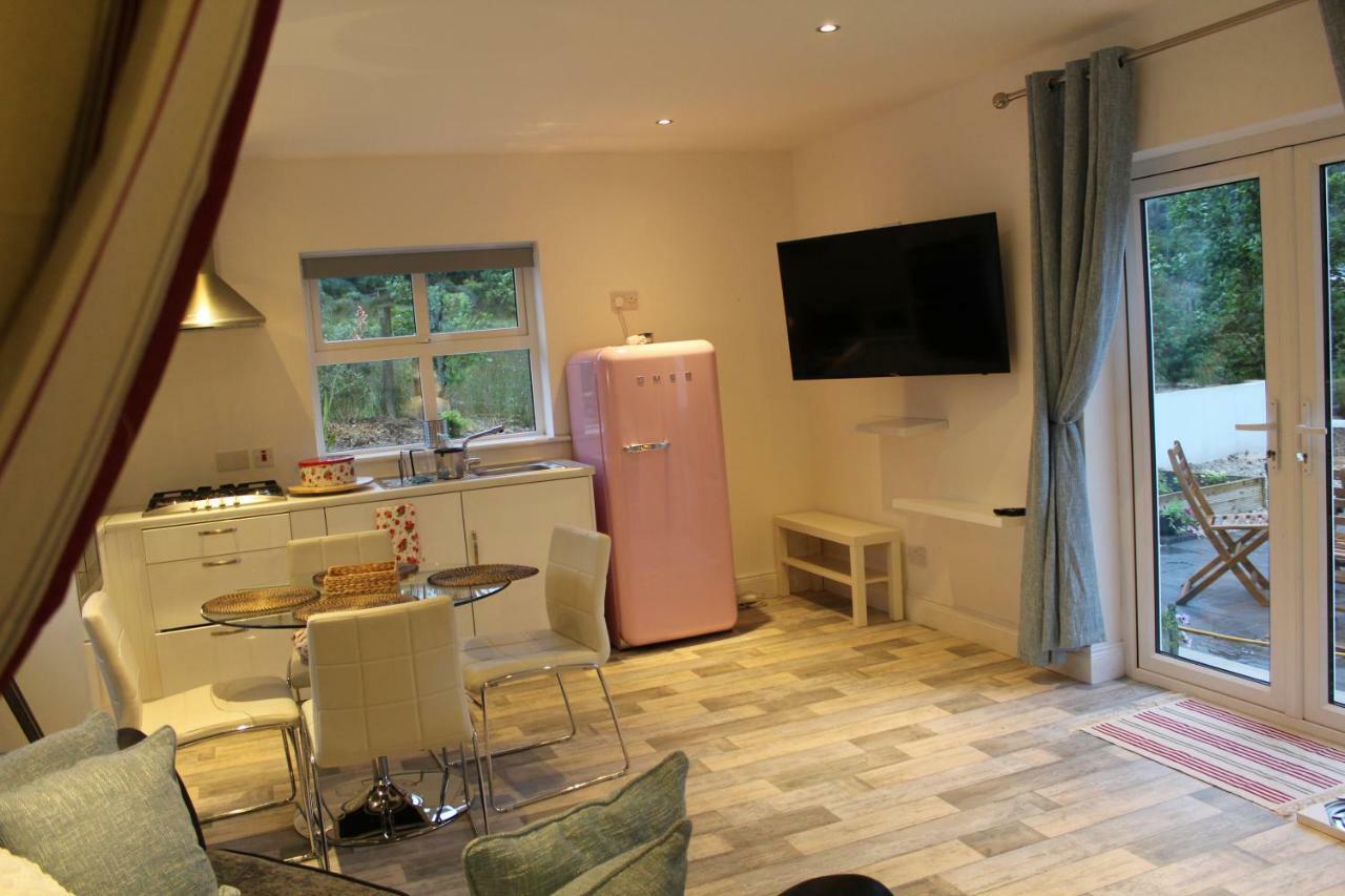 Bunlin Heights Self Catering Studio Милфорд Экстерьер фото